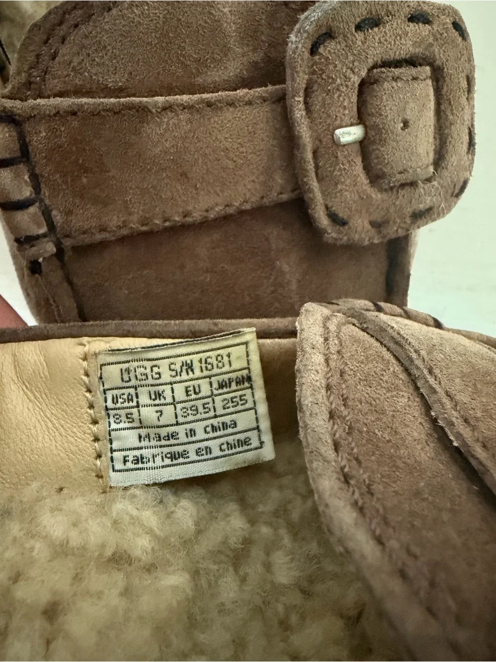 Vintage UGG Loafers 8.5 Australia Thelma 1681 Buckle Shearling Cozycore Y2K